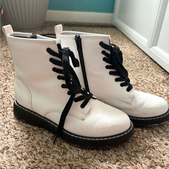 Madden Girl Shoes - Madden Girl White Combat Boots with Black Laces